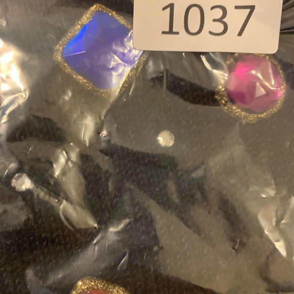 Vintage HAND-LOOMED Dressy Sweater,SLENDERIZING Black with Large Sparkling Gems! - Picture 12 of 12